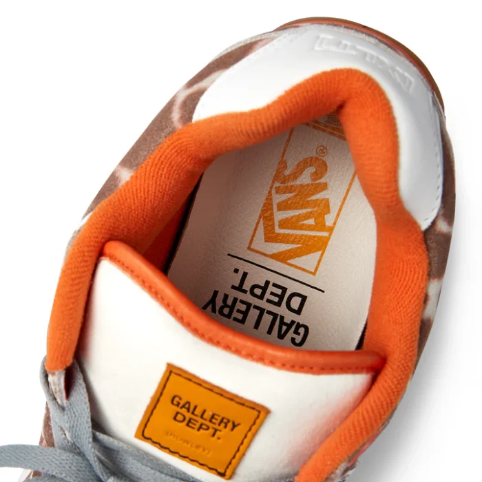 GIRAFFE-NAVY_Inside_720x