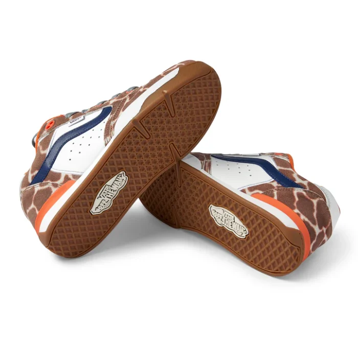 GIRAFFE-NAVY_Stack-Bottom_720x