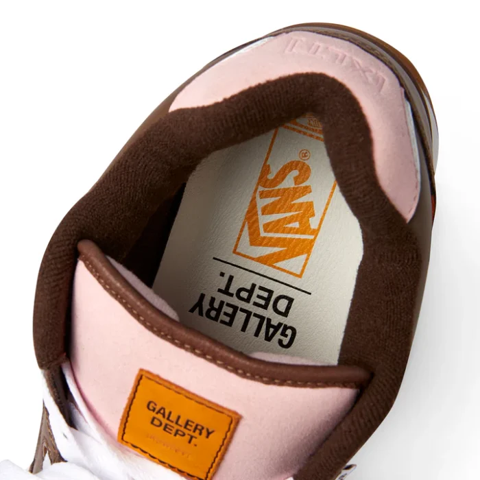 PINK-BROWN_Inside_720x